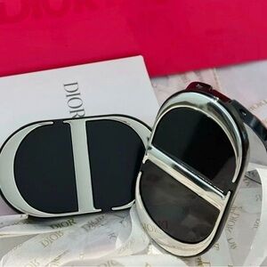 1 DIOR BEAUTY CD Logo Dual Mirror Phone Ring Metal Holder Stand- Silver/Black